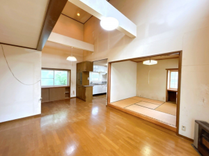 八戸市湊高台、中古一戸建ての画像です