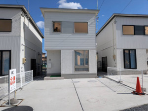 八戸市大字大久保、中古一戸建ての画像です