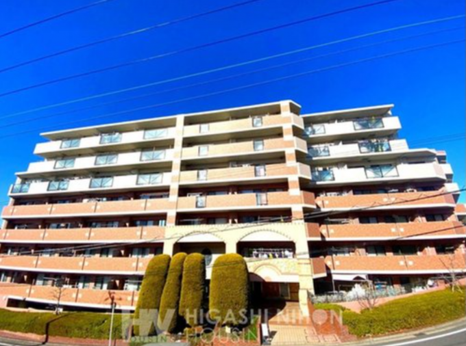 横浜市都筑区池辺町、中古マンションの外観画像です