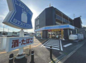 横浜市都筑区南山田町、中古一戸建てのコンビニ画像です