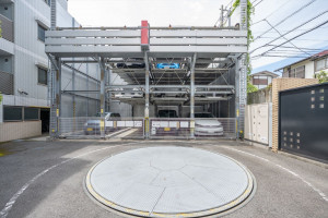 横浜市都筑区すみれが丘、中古マンションの駐車場画像です