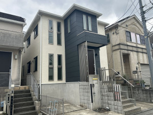 横浜市都筑区池辺町、中古一戸建ての画像です