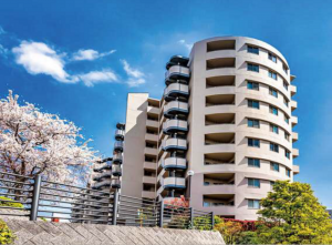 横浜市都筑区早渕、中古マンションの外観画像です