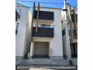 横浜市都筑区川和町、中古一戸建ての外観画像です