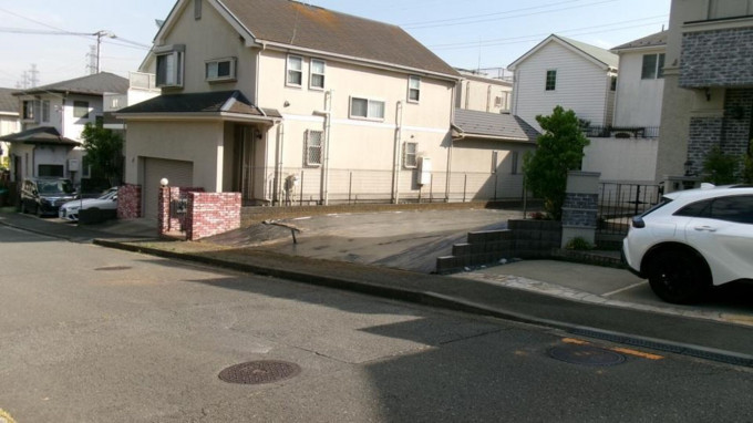 横浜市都筑区荏田南、土地の前面道路を含む現地写真画像です