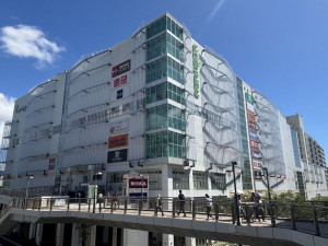 横浜市都筑区南山田、中古マンションのショッピングセンター画像です
