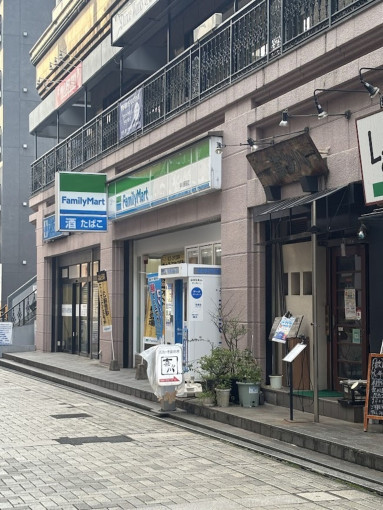横浜市都筑区中川、中古マンションのコンビニ画像です