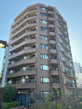 横浜市都筑区茅ケ崎中央、中古マンションの外観画像です