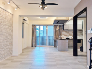 板橋区東山町、中古一戸建ての居間画像です