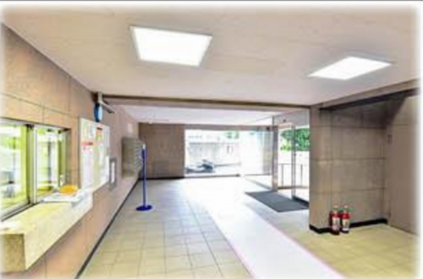 板橋区大和町、中古マンションのエントランス画像です