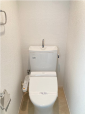 板橋区大山町、中古マンションのトイレ画像です