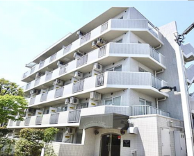 板橋区小茂根、中古マンションの外観画像です