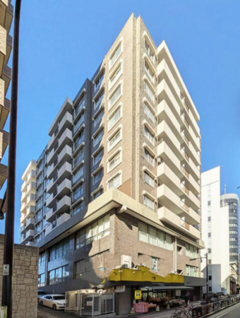 板橋区中丸町、中古マンションの外観画像です