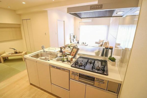 板橋区本町、中古マンションのキッチン画像です