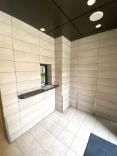 板橋区幸町、中古マンションのエントランス画像です