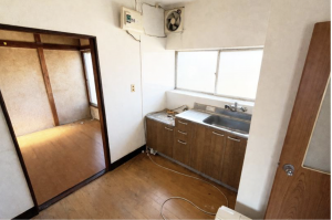 板橋区徳丸、中古一戸建てのキッチン画像です