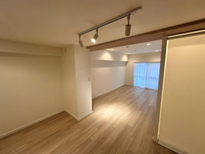 板橋区東新町、中古マンションの居間画像です