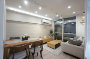 板橋区板橋、中古マンションの居間画像です