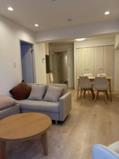 板橋区小茂根、中古マンションの居間画像です