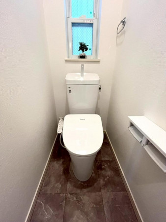 板橋区東新町、中古一戸建てのトイレ画像です