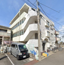 板橋区小茂根、中古マンションの外観画像です