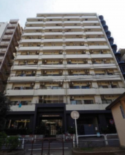 板橋区板橋、中古マンションの外観画像です