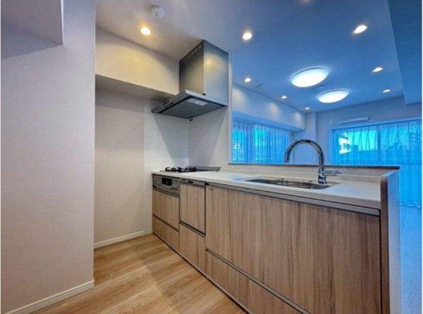 板橋区氷川町、中古マンションのキッチン画像です