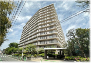 板橋区加賀、中古マンションの外観画像です