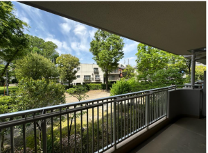 板橋区加賀、中古マンションのバルコニー画像です