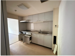 板橋区加賀、中古マンションのキッチン画像です