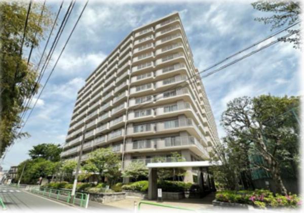 板橋区加賀、中古マンションの外観画像です