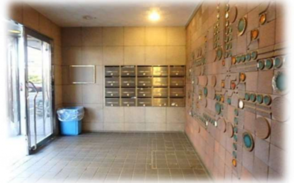 板橋区三園、中古マンションのエントランス画像です