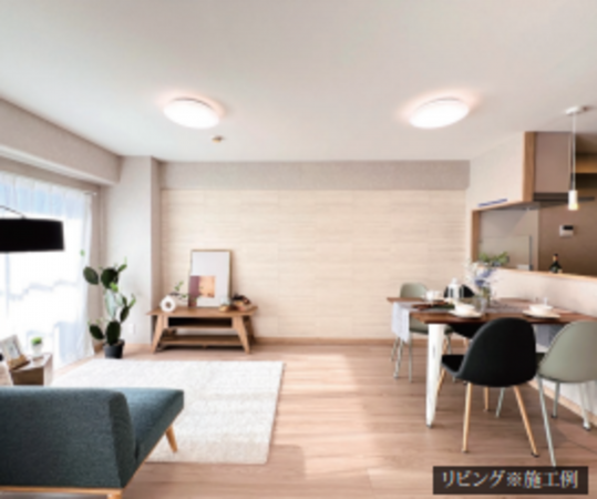 板橋区小茂根、中古マンションの居間画像です