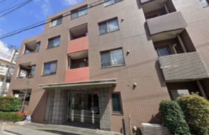 板橋区小茂根、中古マンションの外観画像です