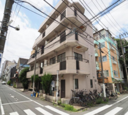 板橋区熊野町、収益物件/店舗付住宅の画像です
