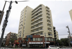 板橋区中丸町、中古マンションの外観画像です