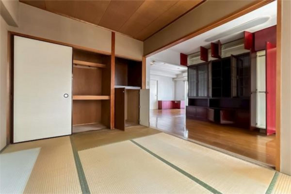 板橋区熊野町、中古マンションの内装画像です
