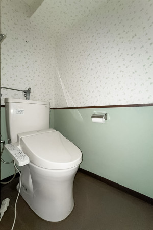 板橋区熊野町、中古マンションのトイレ画像です