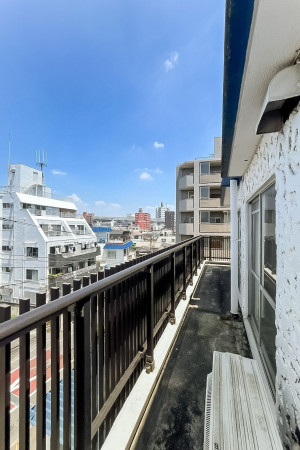 板橋区熊野町、中古マンションのバルコニー画像です