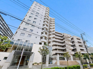 板橋区加賀、中古マンションの外観画像です