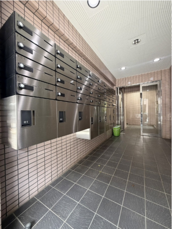 板橋区赤塚、中古マンションのエントランス画像です