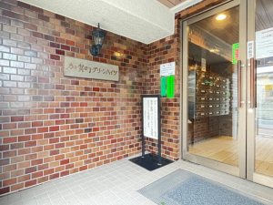 板橋区加賀、中古マンションのエントランス画像です