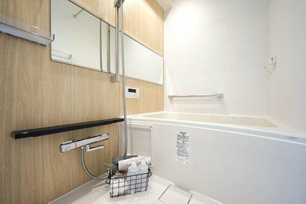 板橋区徳丸、中古マンションの風呂画像です