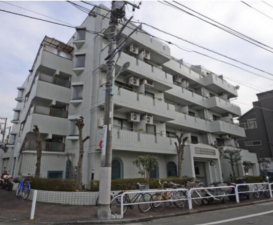 板橋区板橋、中古マンションの外観画像です