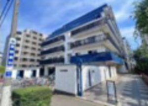 板橋区熊野町、中古マンションの外観画像です