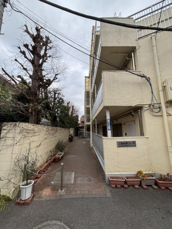 板橋区向原、中古マンションの外観画像です