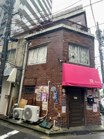 板橋区板橋、収益物件/アパートの外観画像です