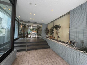 板橋区成増、中古マンションのエントランス画像です