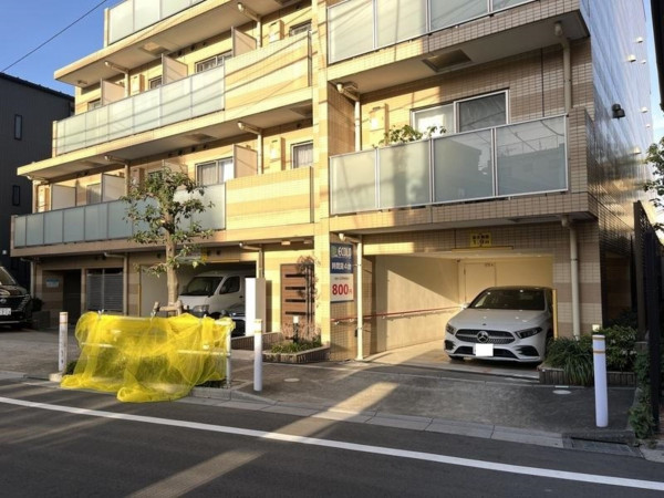 板橋区双葉町、中古マンションの外観画像です