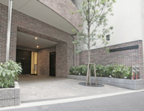 板橋区大山東町、中古マンションの外観画像です